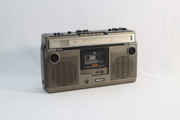 ステレオラジカセ Hitachi PERDISCO｜CD250100055