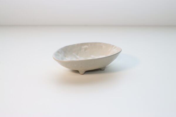 ハンドメイド・セラミック三脚ボウル｜DB250200084