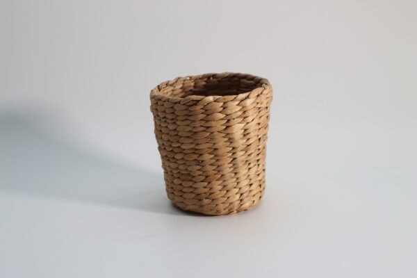 ウォーターヒヤシンス編み・プランターカバー｜DA250400062