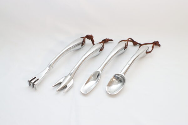 レザー・アクセント・カトラリー｜AH250000156