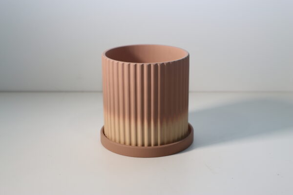 フルーテッド・テラコッタ・プランター｜AA250100252