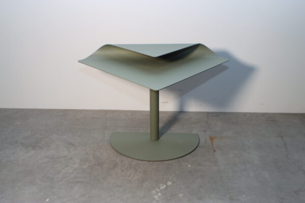 モダン・フォールド・サイドテーブル｜BE250100045