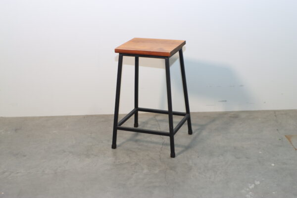 ウッド＆スチールスツール｜BD250000059