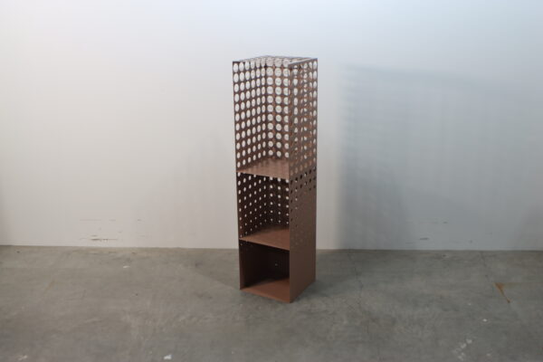 パーフォレイテッド・ウォールシェルフ（ピンクブラウン）｜BF250100048