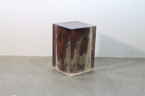 モダン・レジン・ウッドスツールオブジェ｜BD250000038